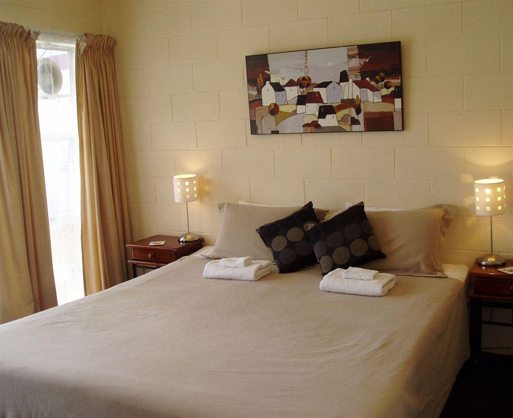 City Close Motel Napier Esterno foto
