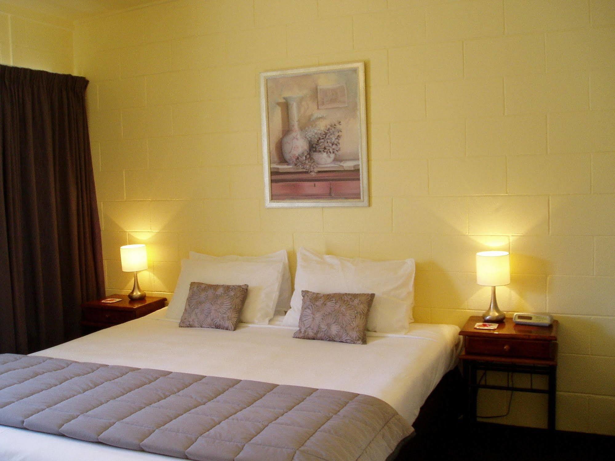 City Close Motel Napier Esterno foto